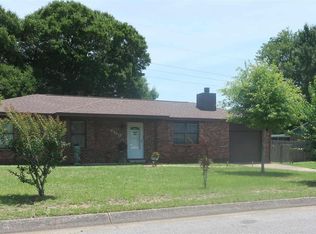 6150 Forest Pines Dr, Pensacola, FL 32526