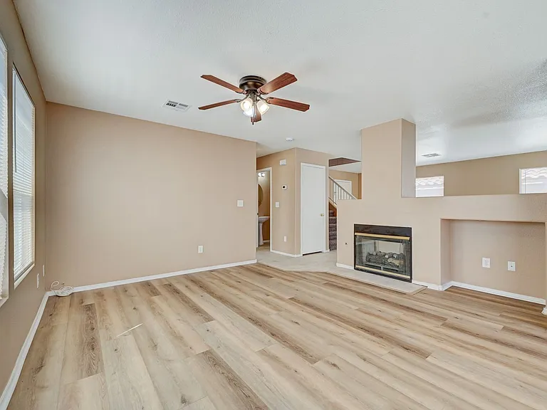 8621 Grand Pine Ave — Photo 41