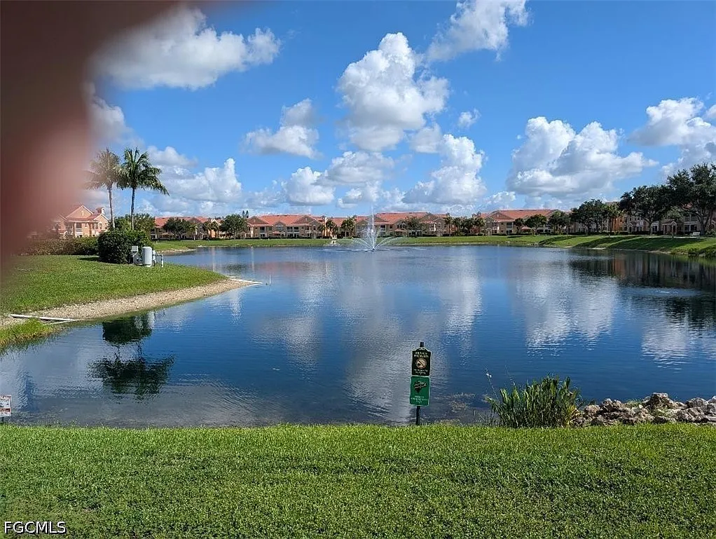 1 bed, 1.0 bath, 1147 sqft, $2,000 — Photo 3