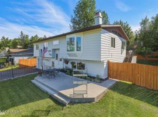 11407 Echo St, Eagle River, AK 99577