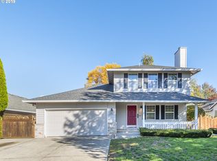 1243 Constitution Ave, Woodburn, OR 97071