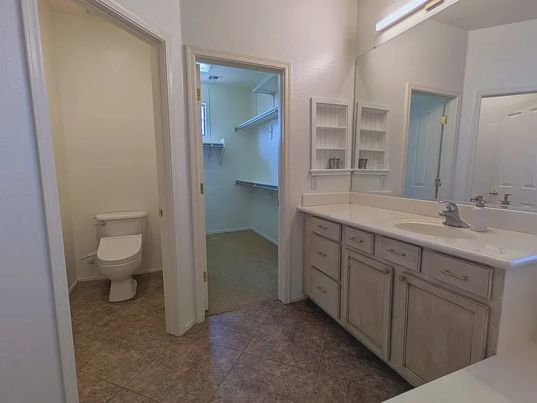 4053 E Reins Rd — Photo 14