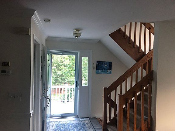 5th image of 276 Honeysuckle Ct #27G6