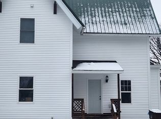 241 N Clinton St, Charlotte, MI 48813