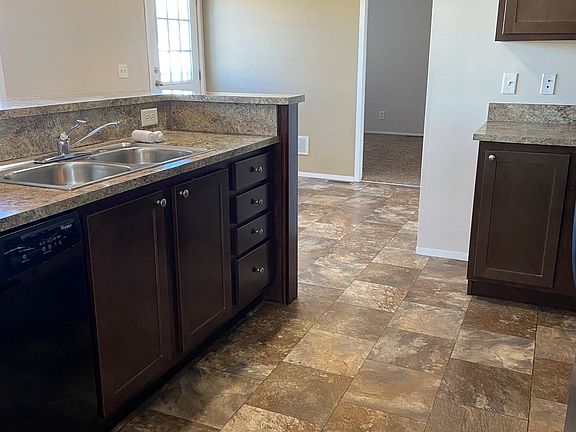 5th image of 57400 Bedford Blvd #341