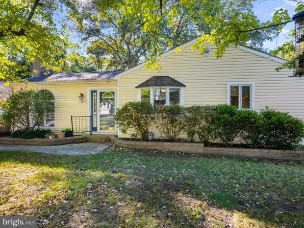 747 Elmhurst Rd, Severn, MD 21144