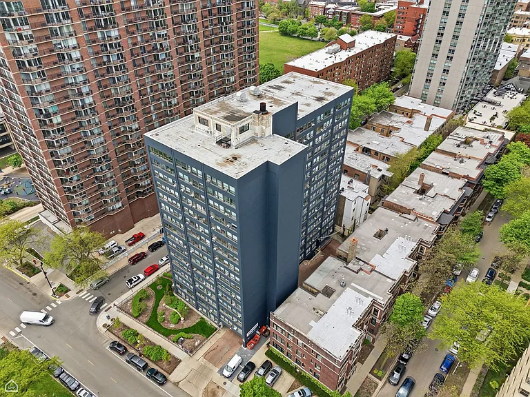 4180 Marine Terrace Apartments — Photo 41