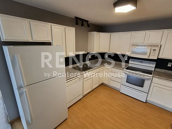 2nd image of 2549 Cobble Hill Ct
