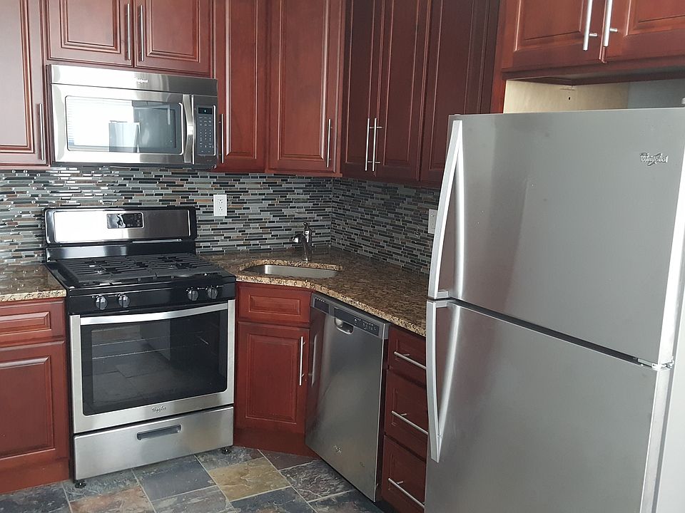 2nd image of 6214 Morton St