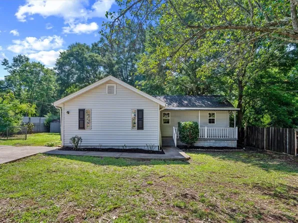 102 Rasor Dr, Greenville, SC 29617