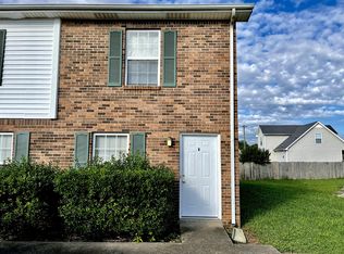 330 Audrea Ln APT 8, Clarksville, TN 37042