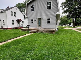 337 W Okabena St, Worthington, MN 56187
