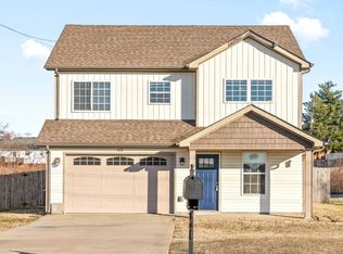 112 Bob White Trl, Oak Grove, KY 42262