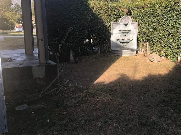 3rd image of 185 S Parkwood Ave
