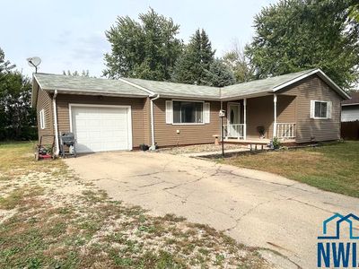 1711 Tulip Ln, Storm Lake, IA, 50588