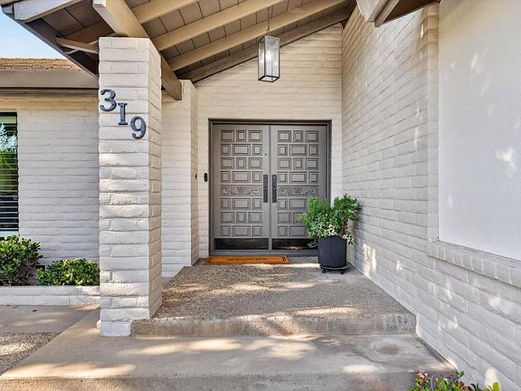 5th image of 319 Shire Way
