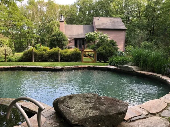 23 Hunting Ridge, Sharon, CT 06069