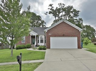 1142 Summit Dr, Shelbyville, KY 40065