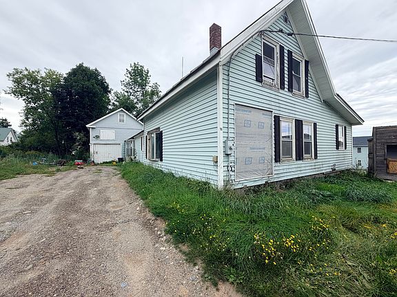 2nd image of 98 Main Street