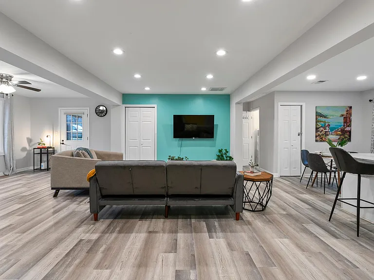 3032 Brook Dr — Photo 24