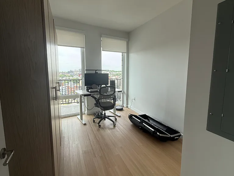 1042 Atlantic Ave #16I — Photo 12