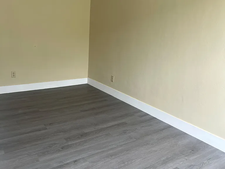 4215 Sheridan Ave #6 — Photo 6