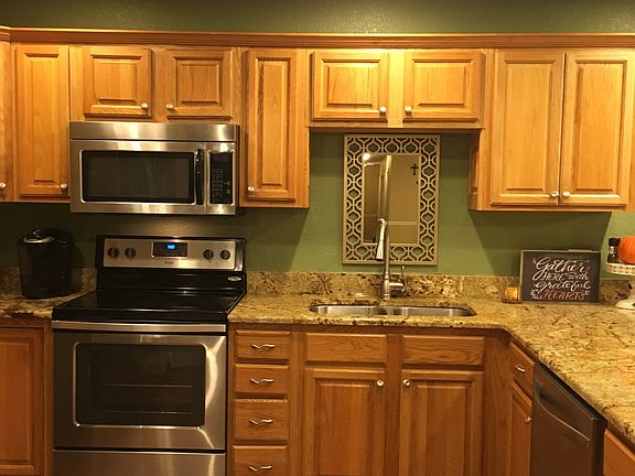 4th image of 123 Hyde Ln
