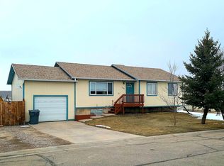 109 Colonial Ave, Evanston, WY 82930