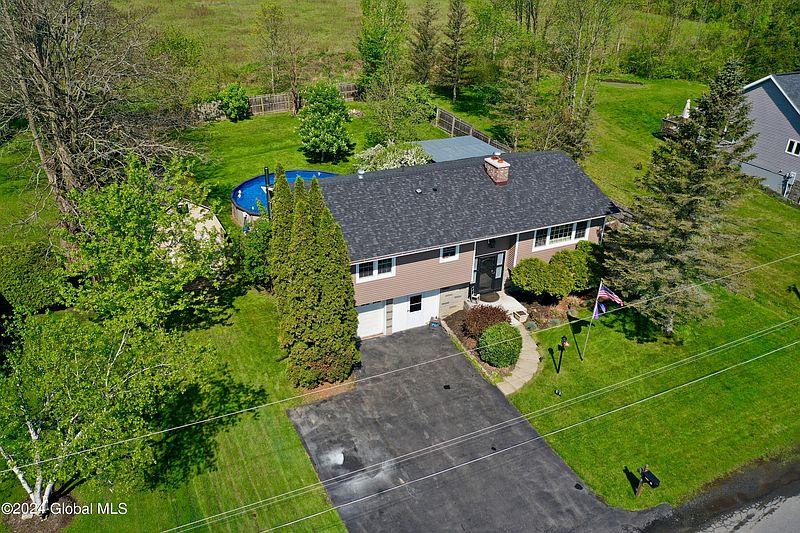 2nd image of 9 Haviland Road