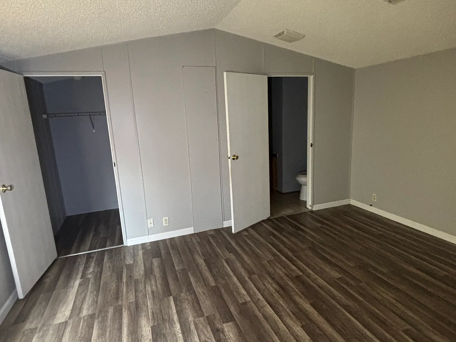2 bed, 950 sqft, $1,000 — Photo 4