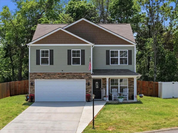 877 Greene Meadow Dr, Talbott, TN 37877