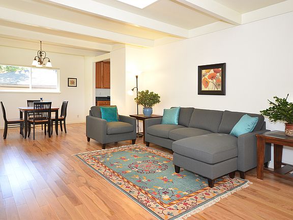 3rd image of 116 S Branciforte Ave
