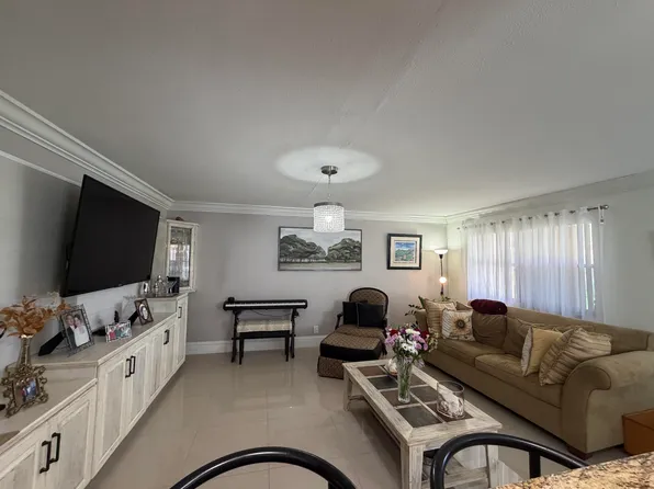 292 Brittany Ave, Delray Beach, FL