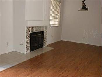 4th image of 9575 New Tradition Ln