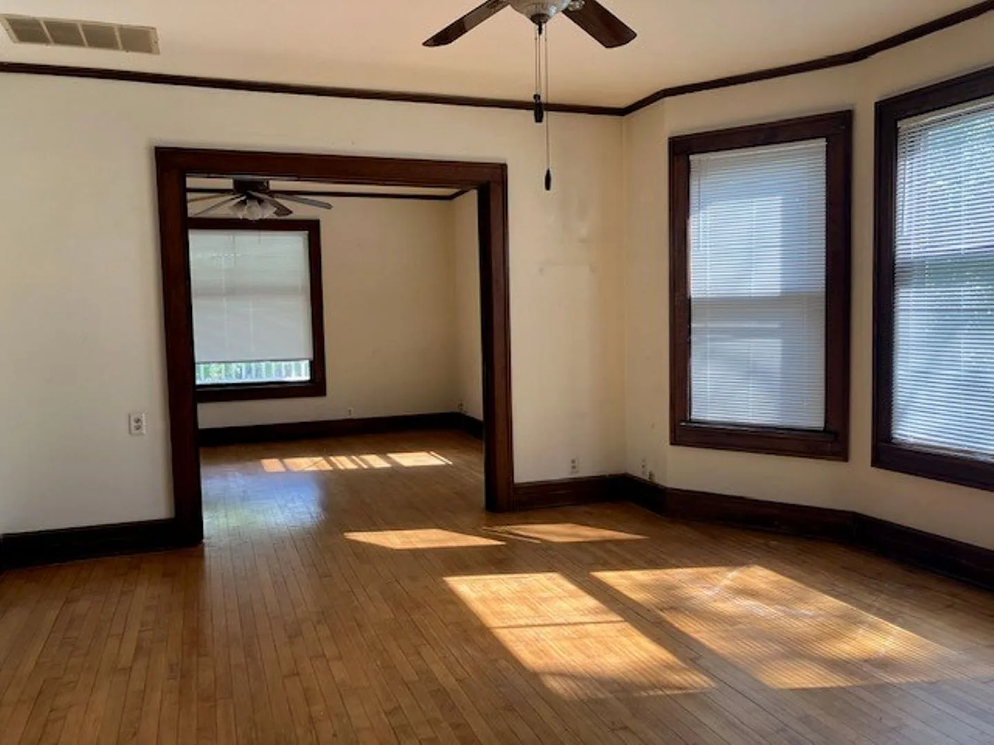 Baecher - 217-219 W Chestnut St — Photo 4