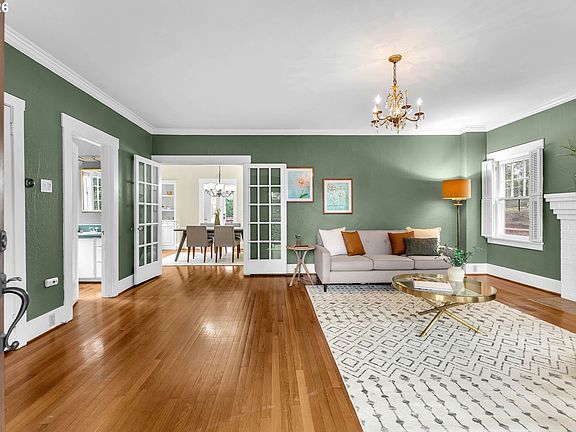 3rd image of 5929 SW Taylor St