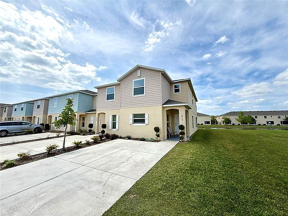 4th image of 4910 CORAL CASTLE DRIVE