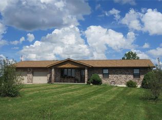 8130 County Road 418, Hannibal, MO 63401