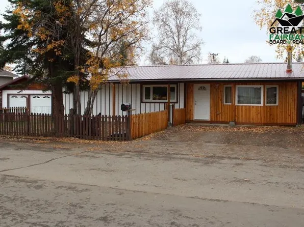 5 Eleanor Ave, Fairbanks, AK 99701