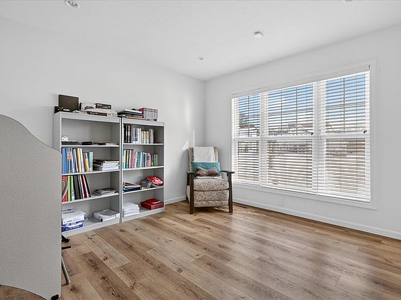 5th image of 54855 Springfield Trace Dr