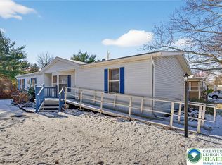 188 Greenbriar Dr S, Bath, PA 18014