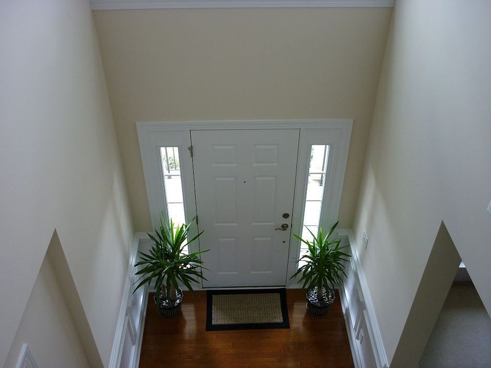 2nd image of 1132 Lolabridge St NW