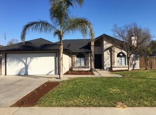 1628 River Bluff Dr, Reedley, CA 93654