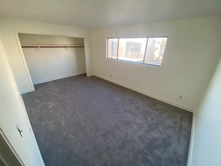 325 Monterey Blvd #A — Photo 13