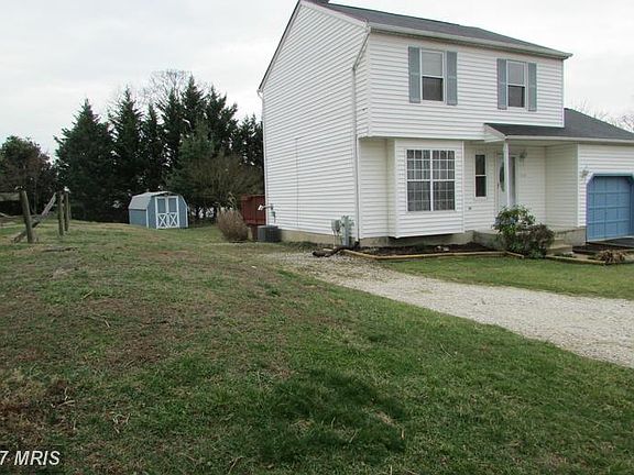 2nd image of 7109 Lindale Woods Ave