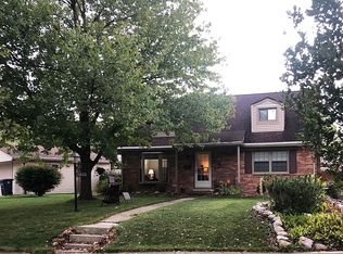 2615 Lookout Cir, Ann Arbor, MI 48104
