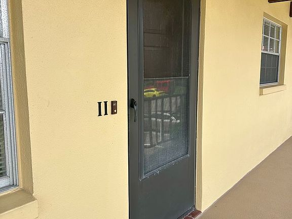 3rd image of 1845 S Highland Ave APT 6-11