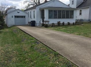 2008 Garrs Ln, Shively, KY