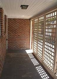 Side/Back Entry