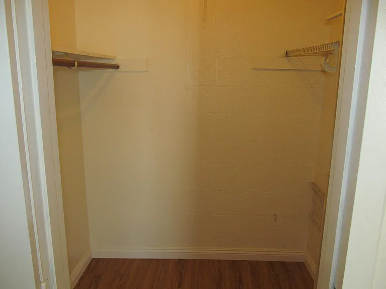 3518 Villa Knolls North Dr — Photo 27